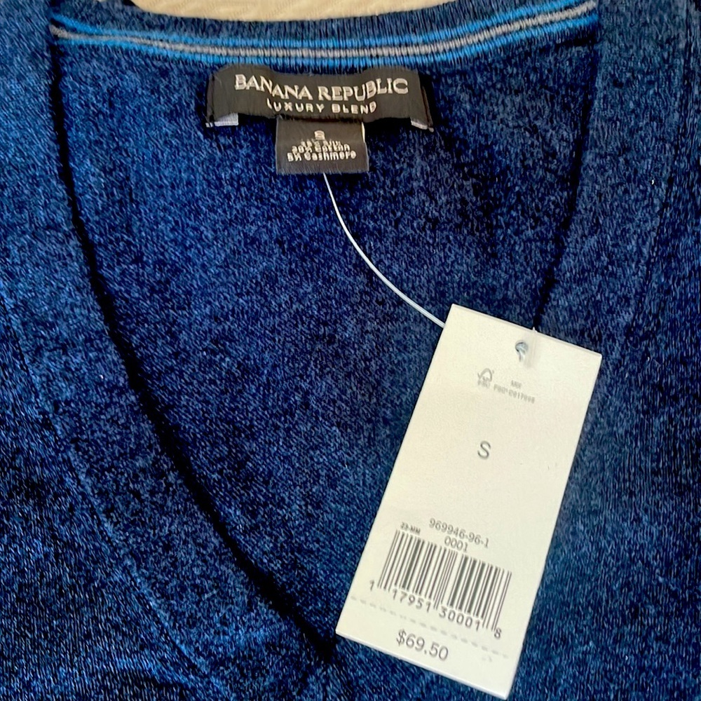 Banana republic NWT Men's Silk Cotton Cashmere Vee
